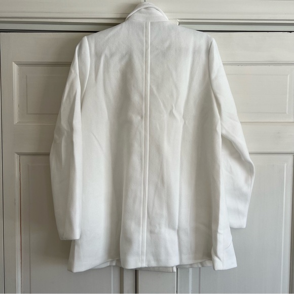 NWT white coat - Picture 4 of 4